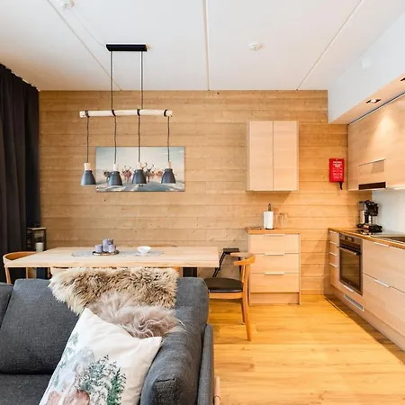 Cranberry C 32 Visit