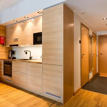 Cranberry C 32 Visit