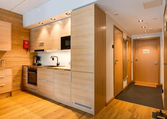 Cranberry C 32 Visit