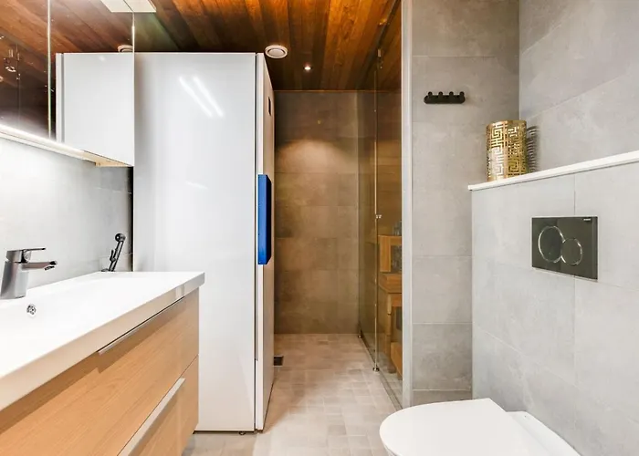 Cranberry C 32 Visit *